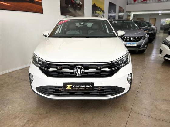 VOLKSWAGEN NIVUS 1.0 200 TSI TOTAL FLEX HIGHLINE AUTOMÁTICO